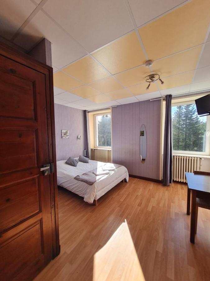 Hôtel des Cévennes Mezilhac Exterior foto